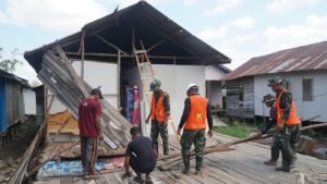 Satgas TMMD Ke-129 Bersama Warga Lanjutkan Peningkatan Badan Jalan 1,2 Kilometer di Desa Bandaraya