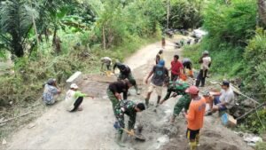 Satgas TMMD ke-129 Kodim 1407/Bone Kebut Perbaikan Dekker di Titik 5 Dusun Jawi-Jawi